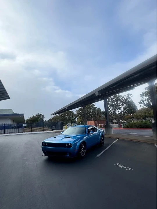 2015 Dodge Challenger 3rd Gen - Image 3 of 10