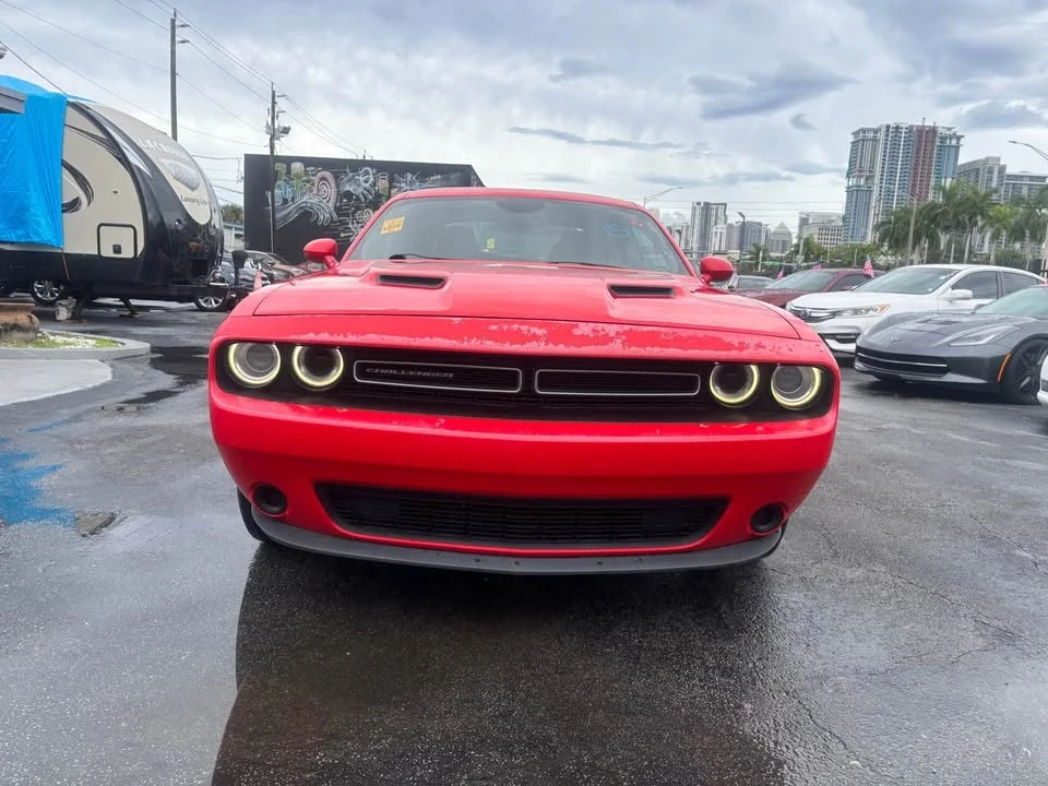 2015 Dodge Challenger 3rd Gen - Image 4 of 15