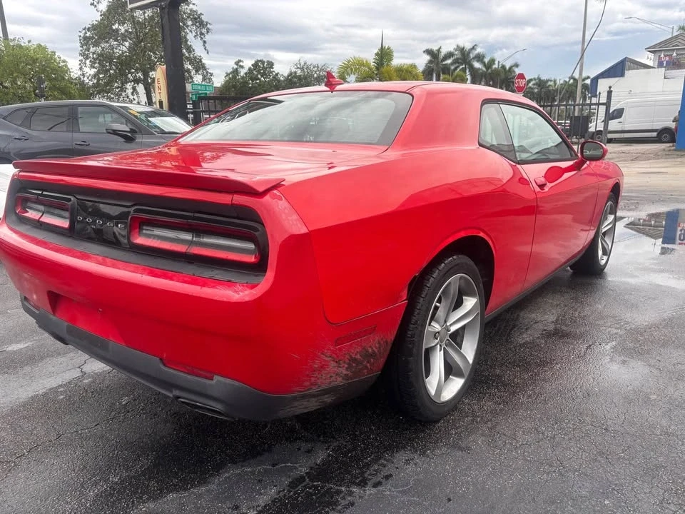 2015 Dodge Challenger 3rd Gen - Image 9 of 15