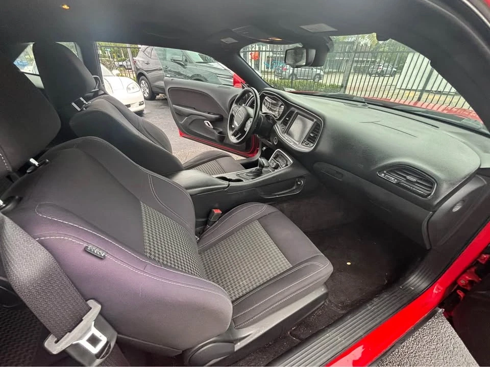 2015 Dodge Challenger 3rd Gen - Image 13 of 15