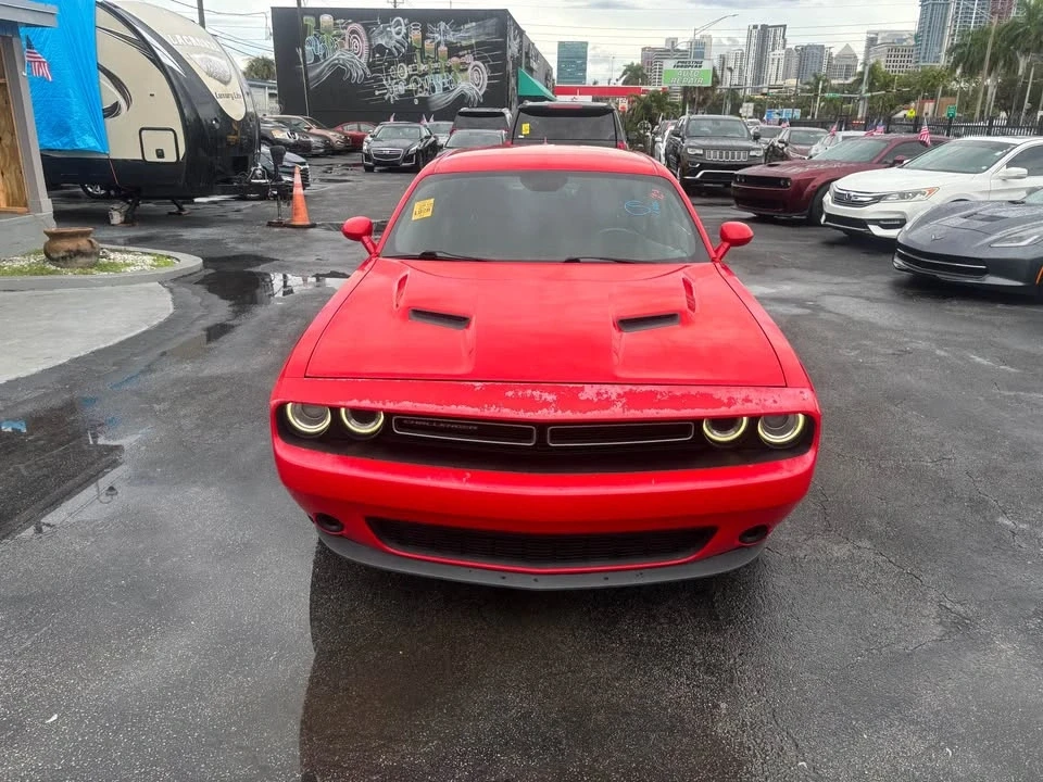 2015 Dodge Challenger 3rd Gen - Image 5 of 15
