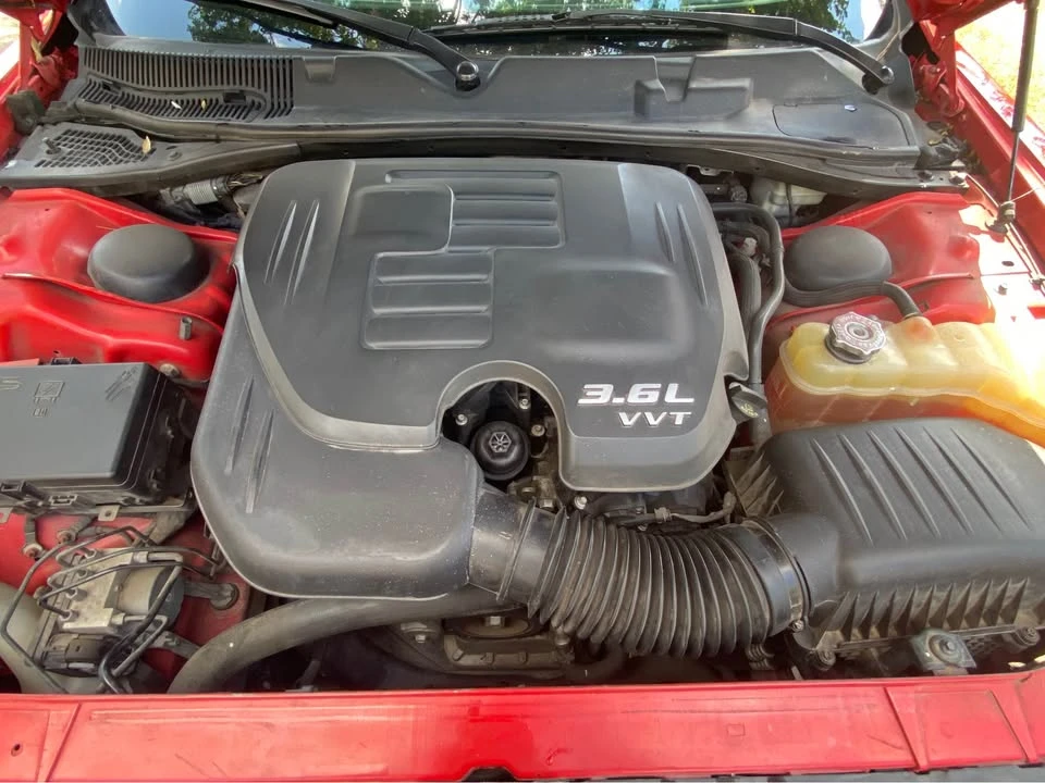 2015 Dodge Challenger 3rd Gen - Image 5 of 7
