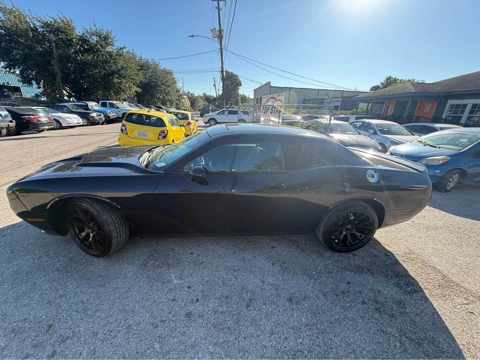 2015 Dodge Challenger 3rd Gen - Image 2 of 11