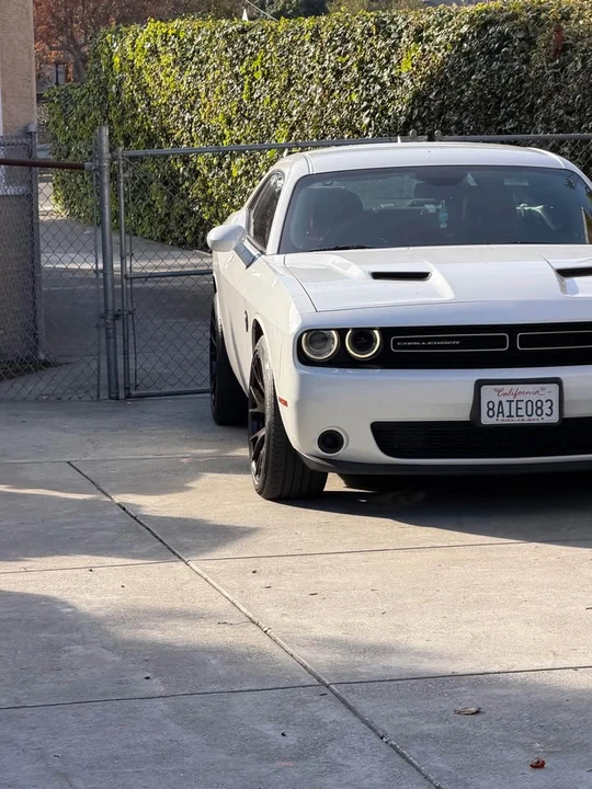 2015 Dodge Challenger 3rd Gen - Image 6 of 6