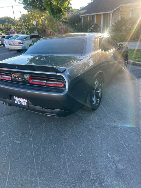 2015 Dodge Challenger 3rd Gen - Image 7 of 10