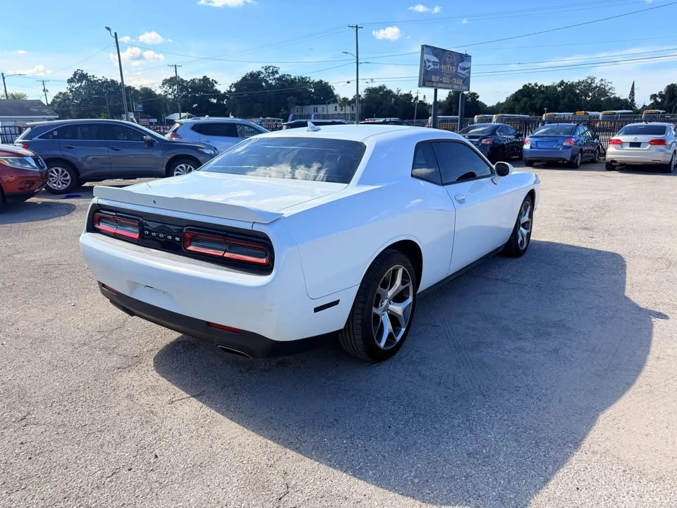 2015 Dodge Challenger 3rd Gen - Image 4 of 11