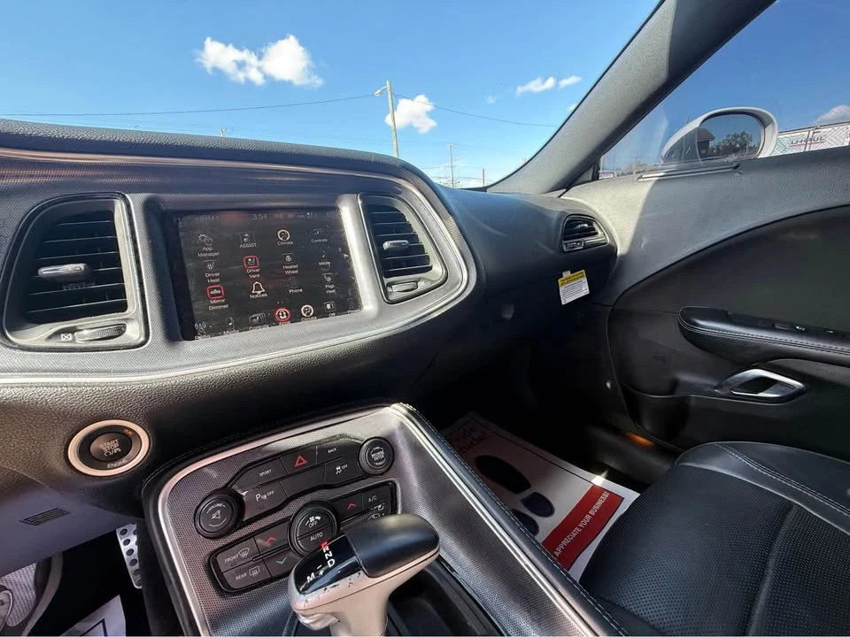 2015 Dodge Challenger 3rd Gen - Image 10 of 11