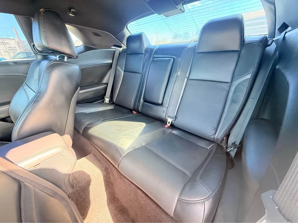 2015 Dodge Challenger 3rd Gen - Image 7 of 11