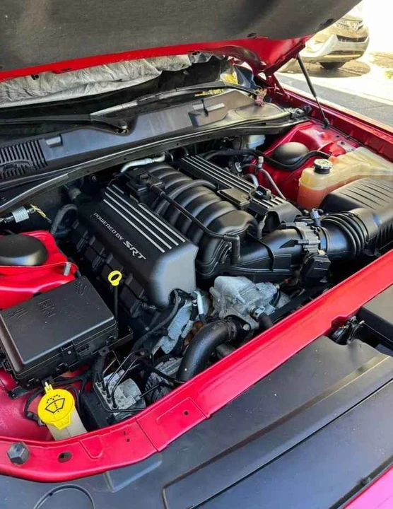 2015 Dodge Challenger SRT8 & 392 3rd Gen - Image 5 of 15