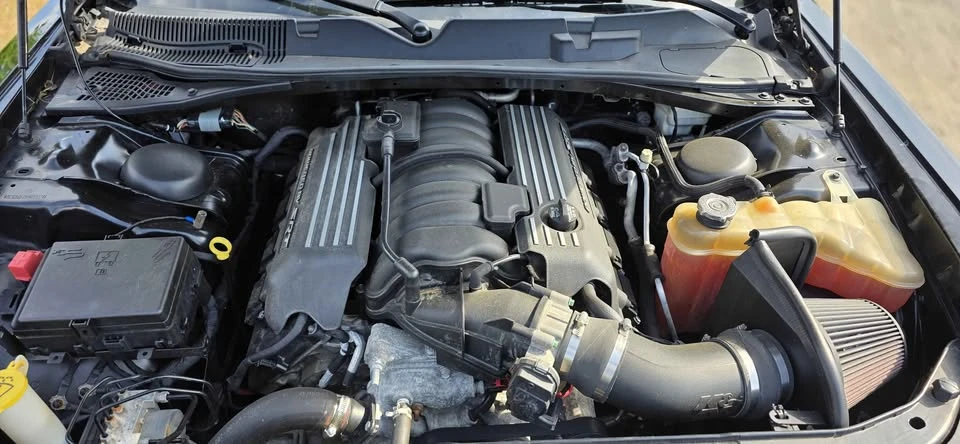 2015 Dodge Challenger SRT8 & 392 3rd Gen - Image 11 of 14