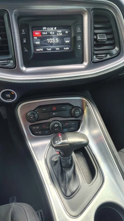 2015 Dodge Challenger 3rd Gen - Image 12 of 13