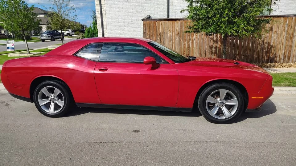 2015 Dodge Challenger 3rd Gen - Image 6 of 13