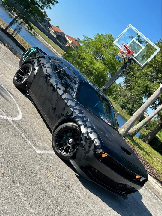 2015 Dodge Challenger 3rd Gen - Image 9 of 10