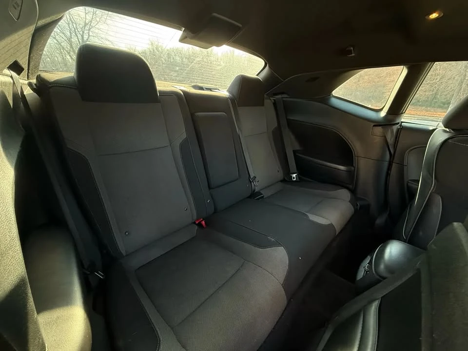 2015 Dodge Challenger 3rd Gen - Image 16 of 17