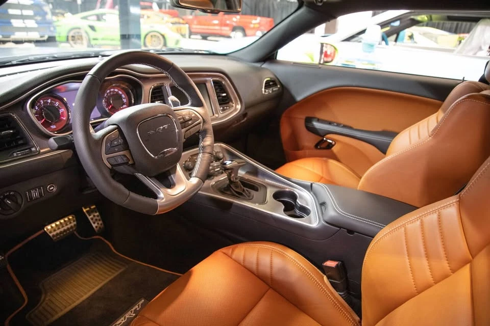 2015 Dodge Challenger SRT Hellcat 3rd Gen - Image 2 of 5