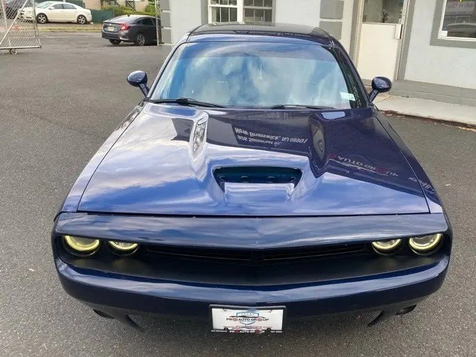 2015 Dodge Challenger 3rd Gen - Image 2 of 13