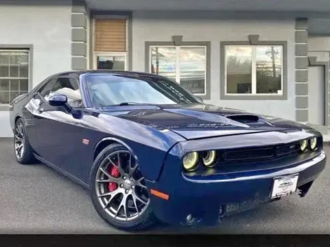 2015 Dodge Challenger Premium