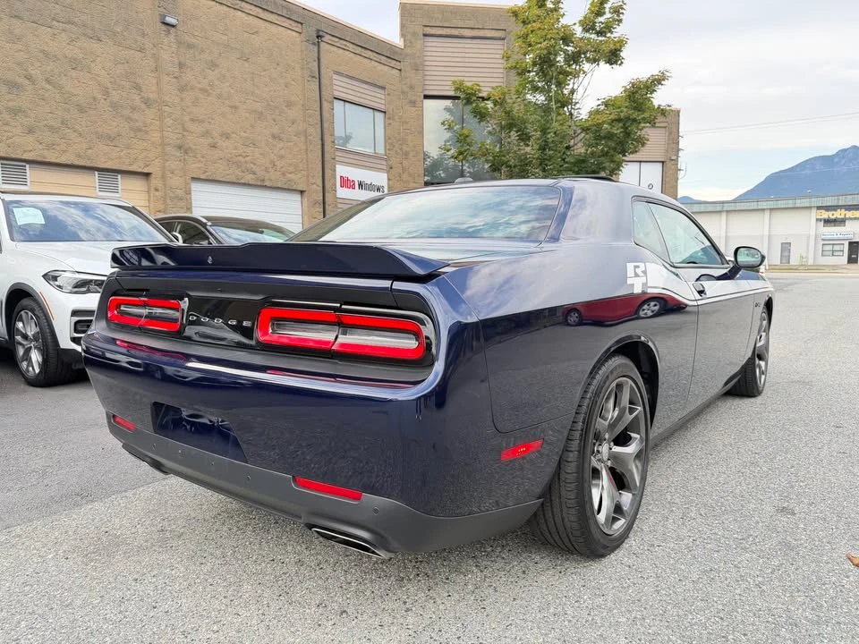 2015 Dodge Challenger 3rd Gen - Image 4 of 16