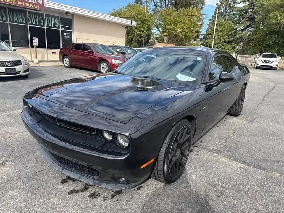 2015 Dodge Challenger 3rd Gen - Image 2 of 13