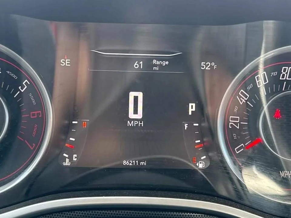 2015 Dodge Challenger 3rd Gen - Image 12 of 13