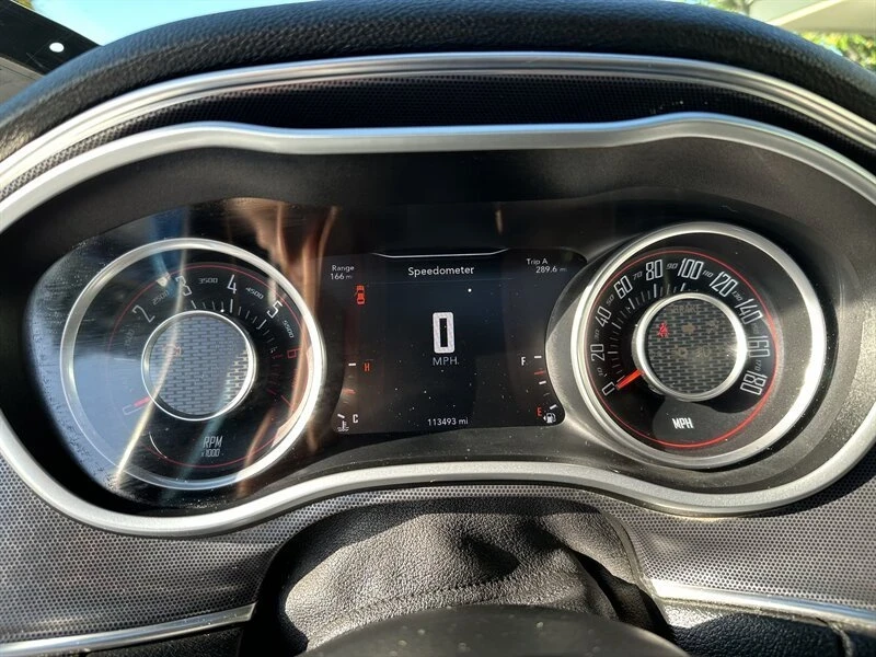 2015 Dodge Challenger SRT8 & 392 3rd Gen - Image 8 of 11