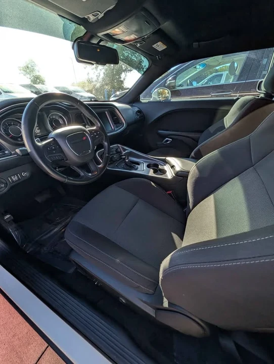 2015 Dodge Challenger SRT8 & 392 3rd Gen - Image 7 of 10