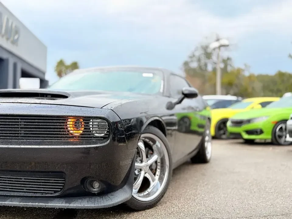 2015 Dodge Challenger SRT8 & 392 3rd Gen - Image 3 of 4