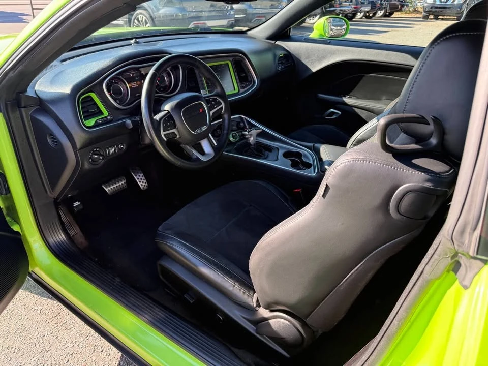2015 Dodge Challenger SRT8 & 392 3rd Gen - Image 7 of 20
