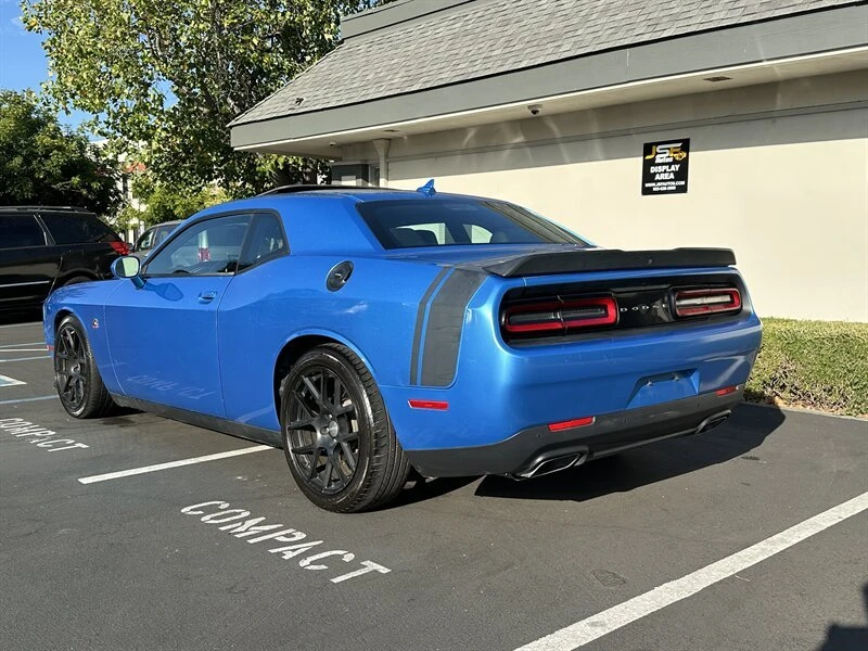 2015 Dodge Challenger SRT8 & 392 3rd Gen - Image 4 of 12