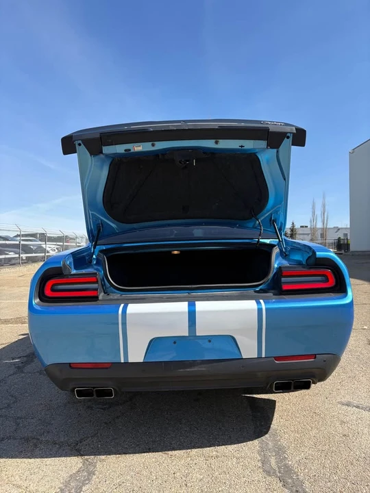 2015 Dodge Challenger 3rd Gen - Image 5 of 13