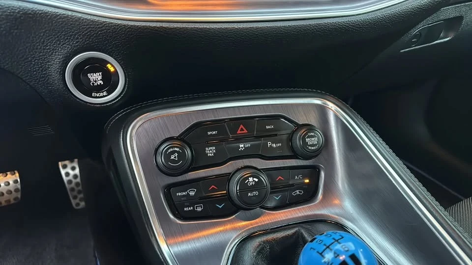 2015 Dodge Challenger SRT8 & 392 3rd Gen - Image 14 of 20