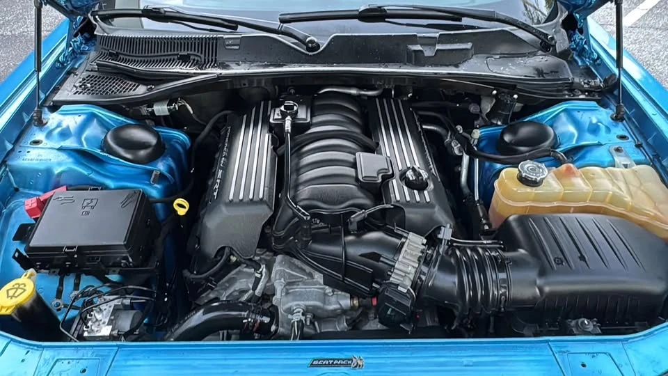 2015 Dodge Challenger SRT8 & 392 3rd Gen - Image 19 of 20