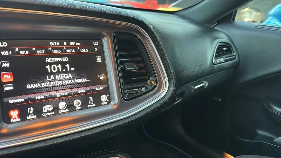 2015 Dodge Challenger SRT8 & 392 3rd Gen - Image 17 of 20