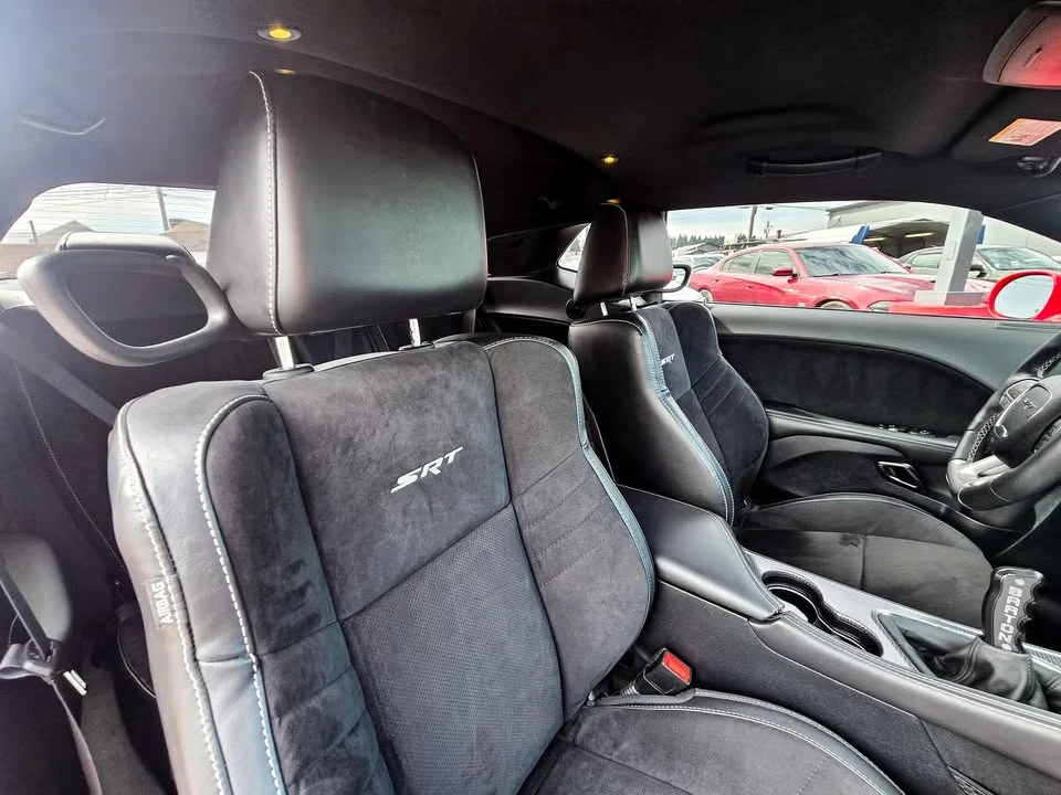 2015 Dodge Challenger SRT8 & 392 3rd Gen - Image 14 of 17