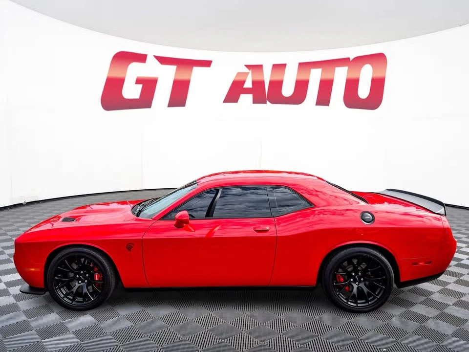 2015 Dodge Challenger SRT8 & 392 3rd Gen - Image 5 of 17