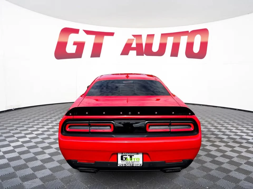 2015 Dodge Challenger SRT8 & 392 3rd Gen - Image 7 of 17