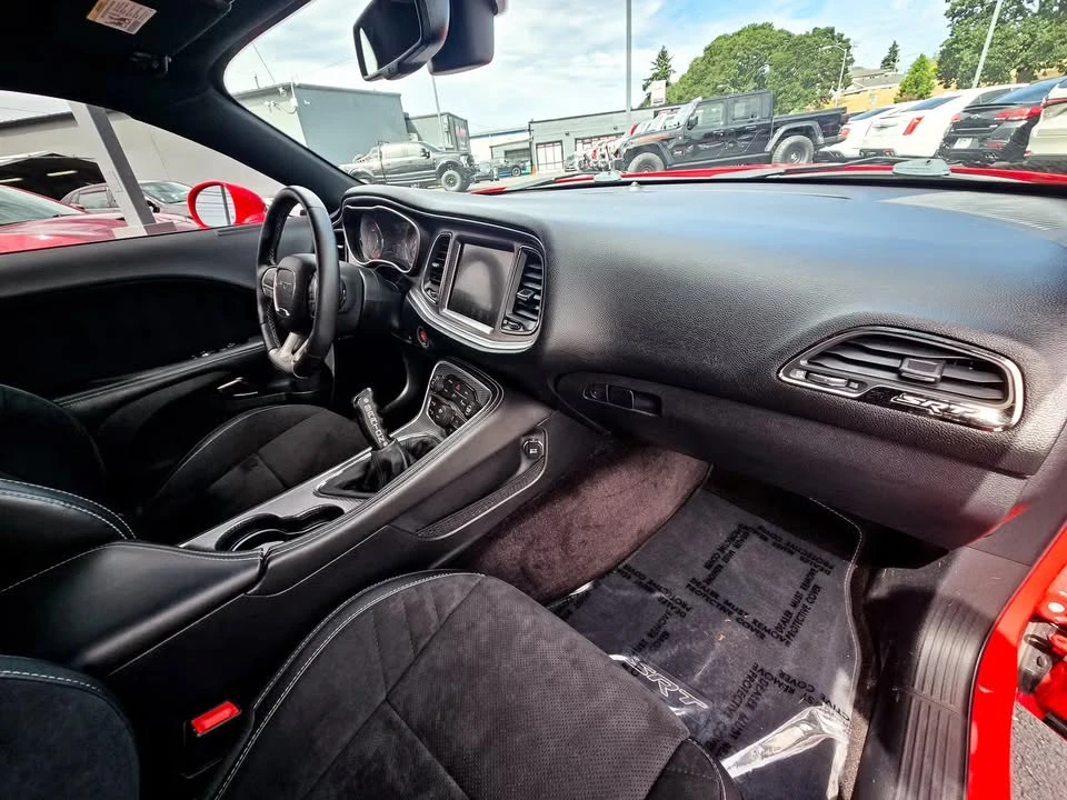 2015 Dodge Challenger SRT8 & 392 3rd Gen - Image 13 of 17