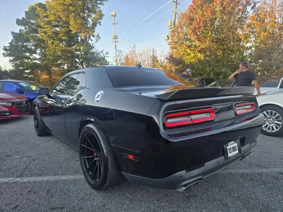 2015 Dodge Challenger SRT8 & 392 3rd Gen - Image 5 of 9