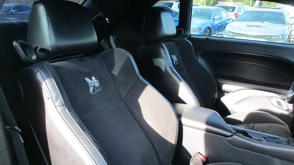 2015 Dodge Challenger SRT8 & 392 3rd Gen - Image 16 of 19
