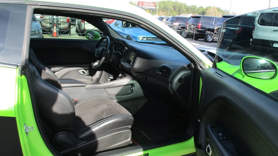2015 Dodge Challenger SRT8 & 392 3rd Gen - Image 15 of 19