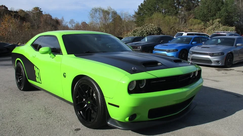 2015 Dodge Challenger SRT8 & 392 3rd Gen - Image 3 of 19