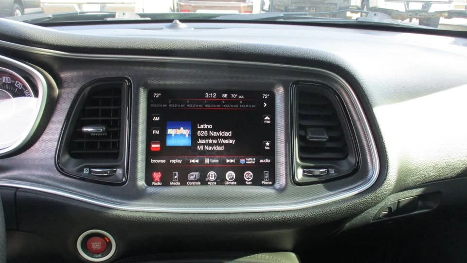 2015 Dodge Challenger SRT8 & 392 3rd Gen - Image 11 of 19