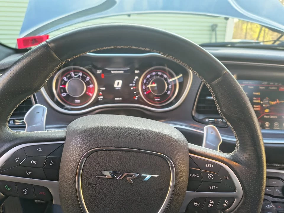 2015 Dodge Challenger SRT8 & 392 3rd Gen - Image 9 of 12