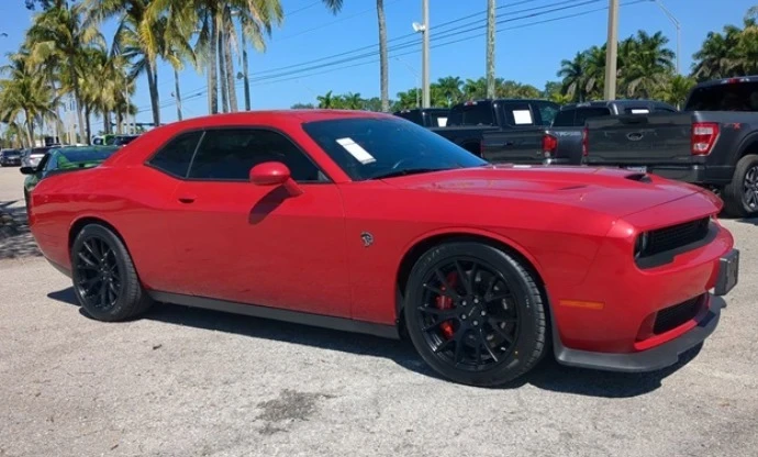 2015 Dodge Challenger SRT Hellcat 3rd Gen - Image 3 of 10