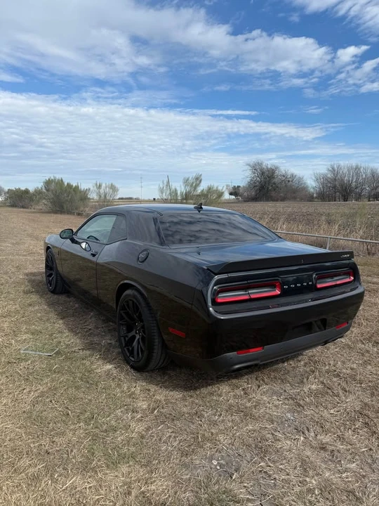 2015 Dodge Challenger SRT Hellcat 3rd Gen - Image 3 of 16