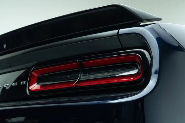2015 Dodge Challenger SRT Hellcat 3rd Gen - Image 11 of 20