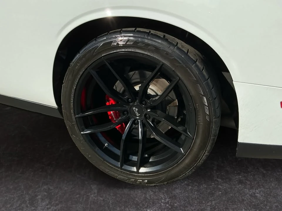 2015 Dodge Challenger SRT Hellcat 3rd Gen - Image 9 of 19