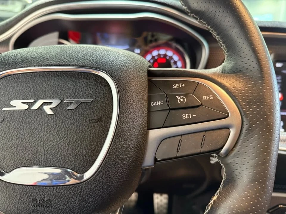 2015 Dodge Challenger SRT Hellcat 3rd Gen - Image 15 of 17