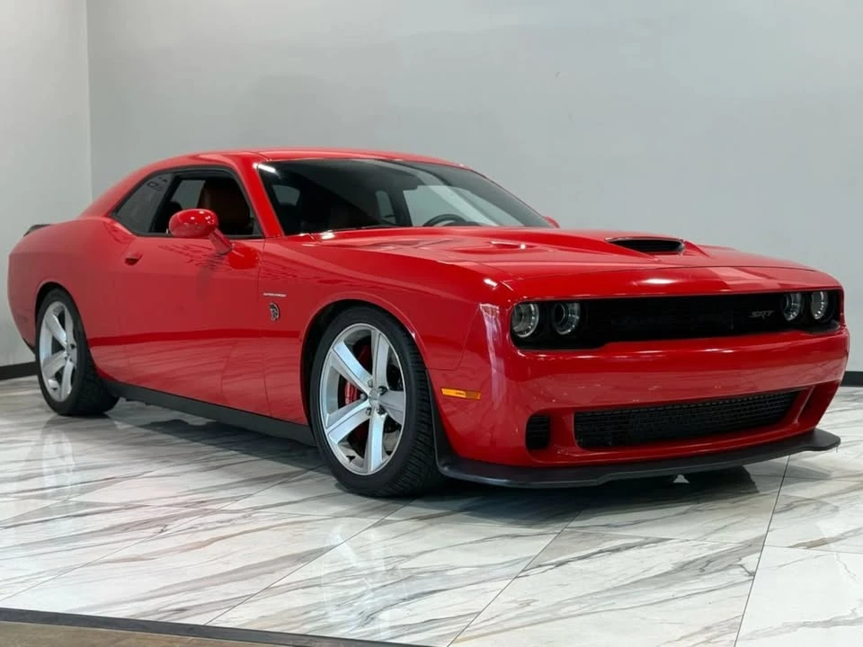 2015 Dodge Challenger SRT Hellcat 3rd Gen - Image 4 of 17