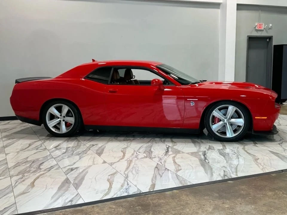 2015 Dodge Challenger SRT Hellcat 3rd Gen - Image 6 of 20